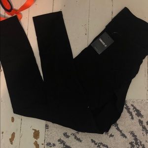 NEVER WORN forever 21 leggings!